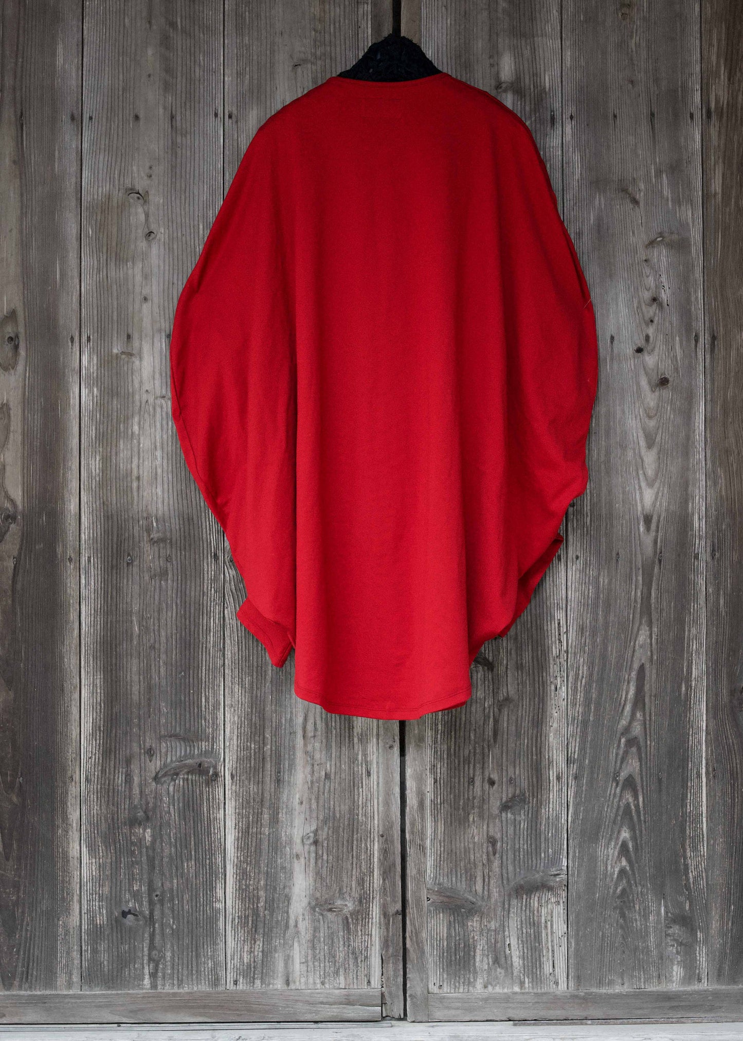 CIRCLE T-SHIRT L/S SUN RED