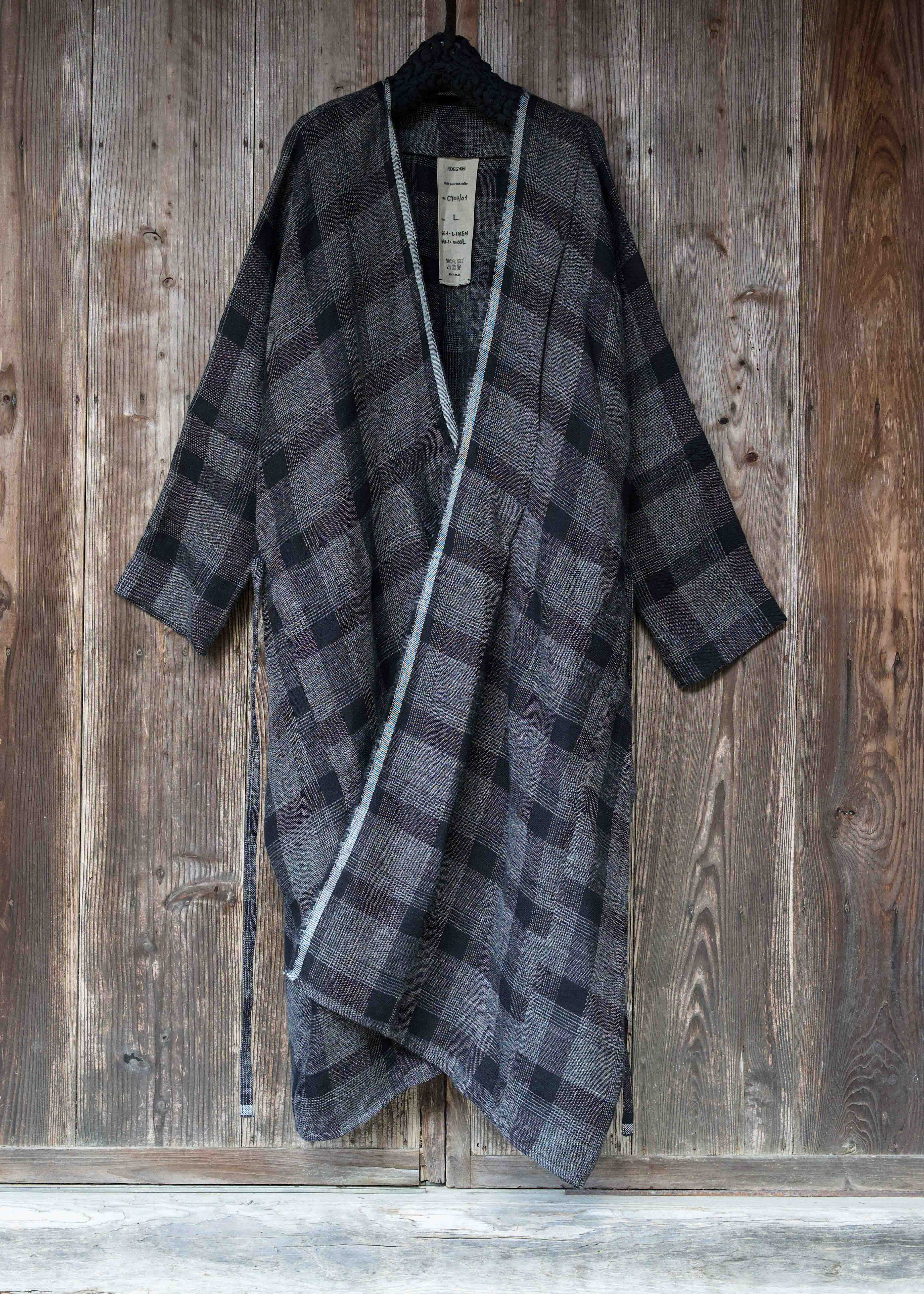 KOSODE COAT – ROGGYKEI