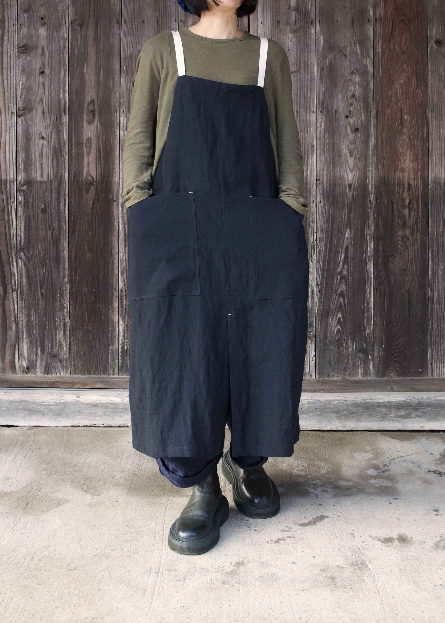 SLIT APRON