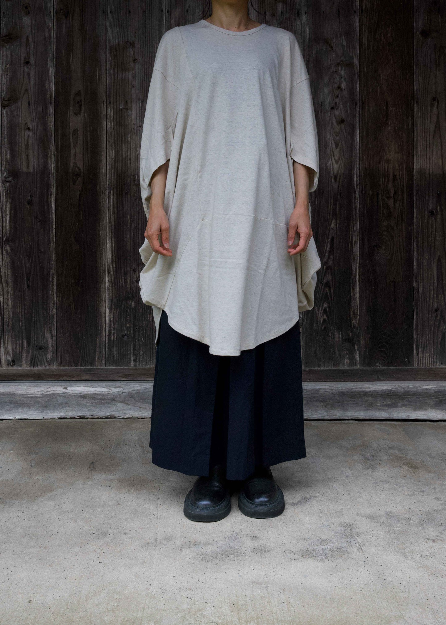 NEW CIRCLE T-SHIRT S/S