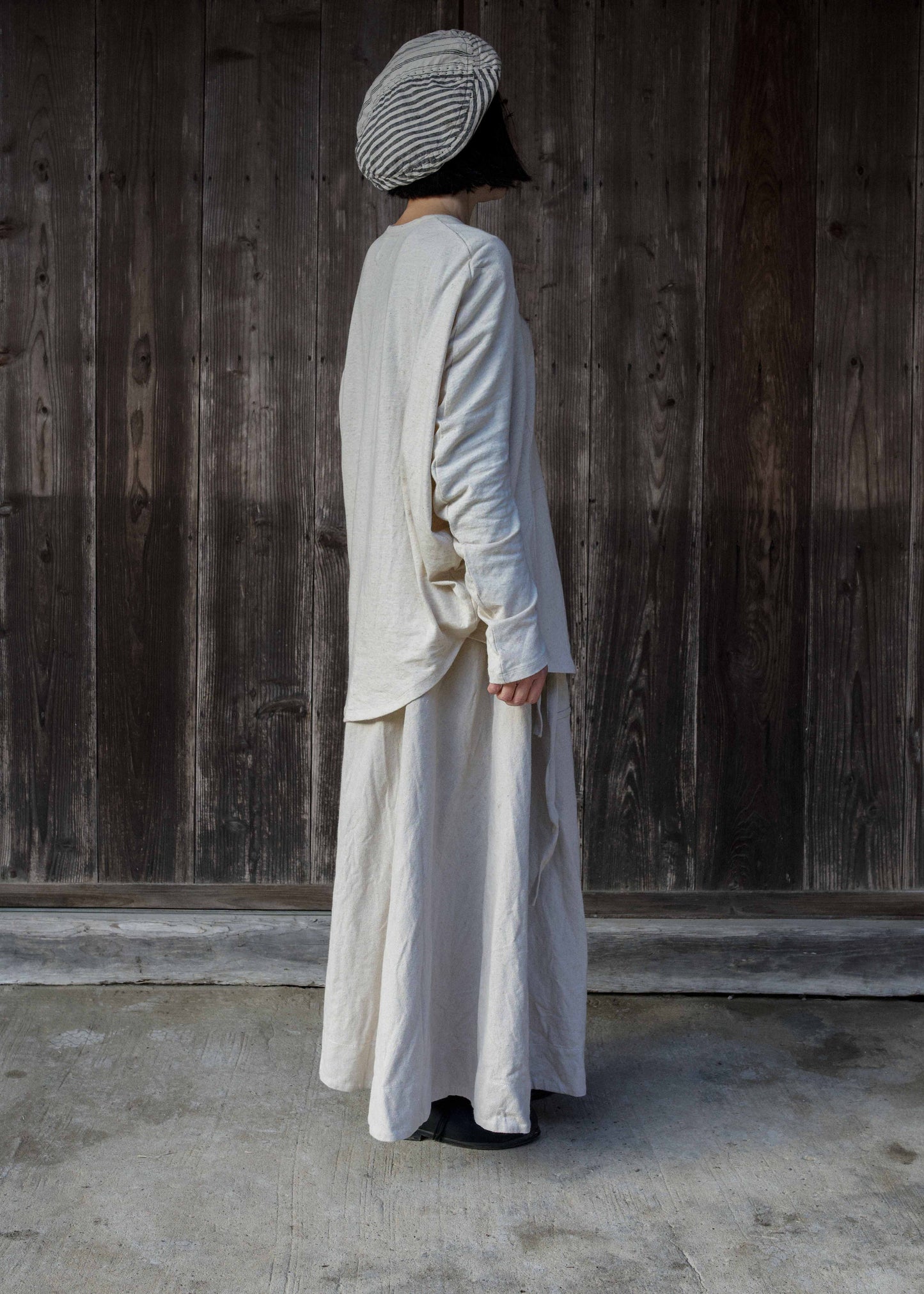 CIRCLE T-SHIRT L/S IVORY