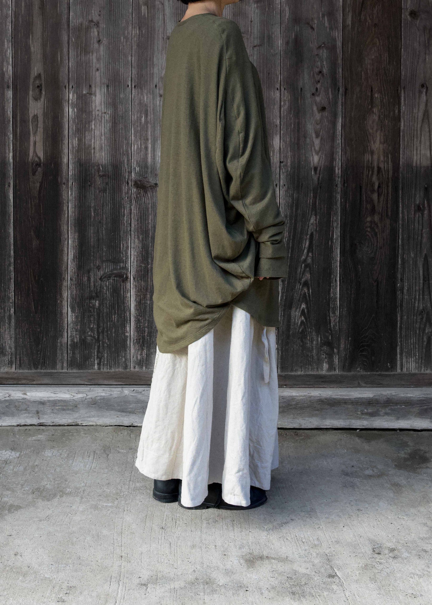 CIRCLE T-SHIRT L/S KHAKI