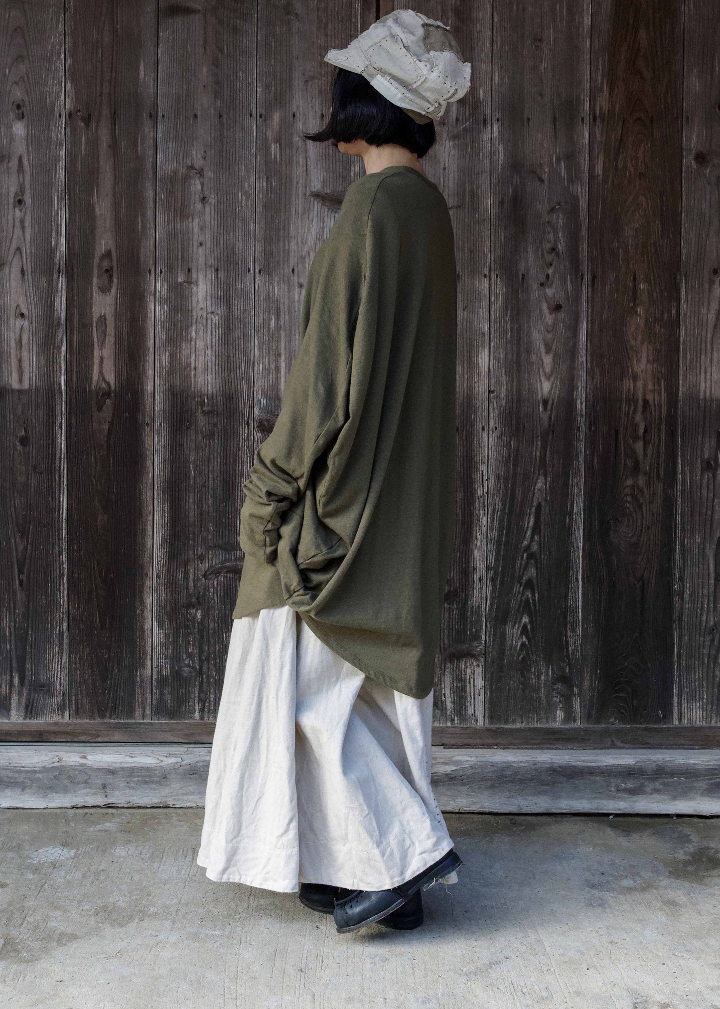 CIRCLE T-SHIRT L/S KHAKI