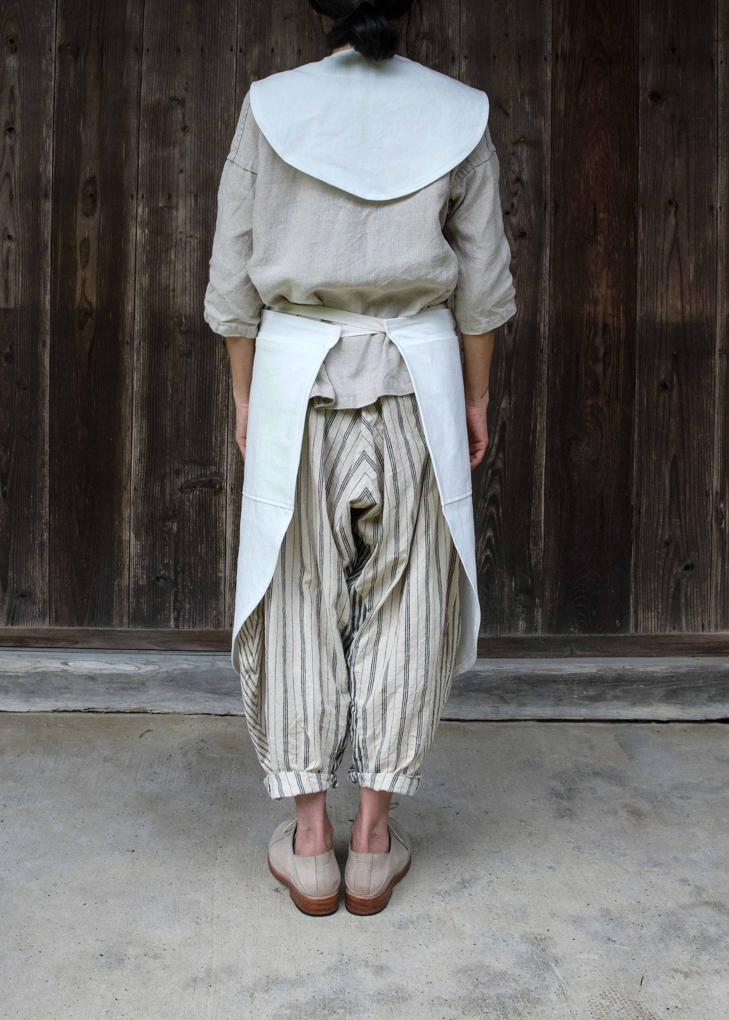 CIRCLE APRON -WHITE-