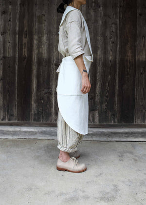 CIRCLE APRON -WHITE-