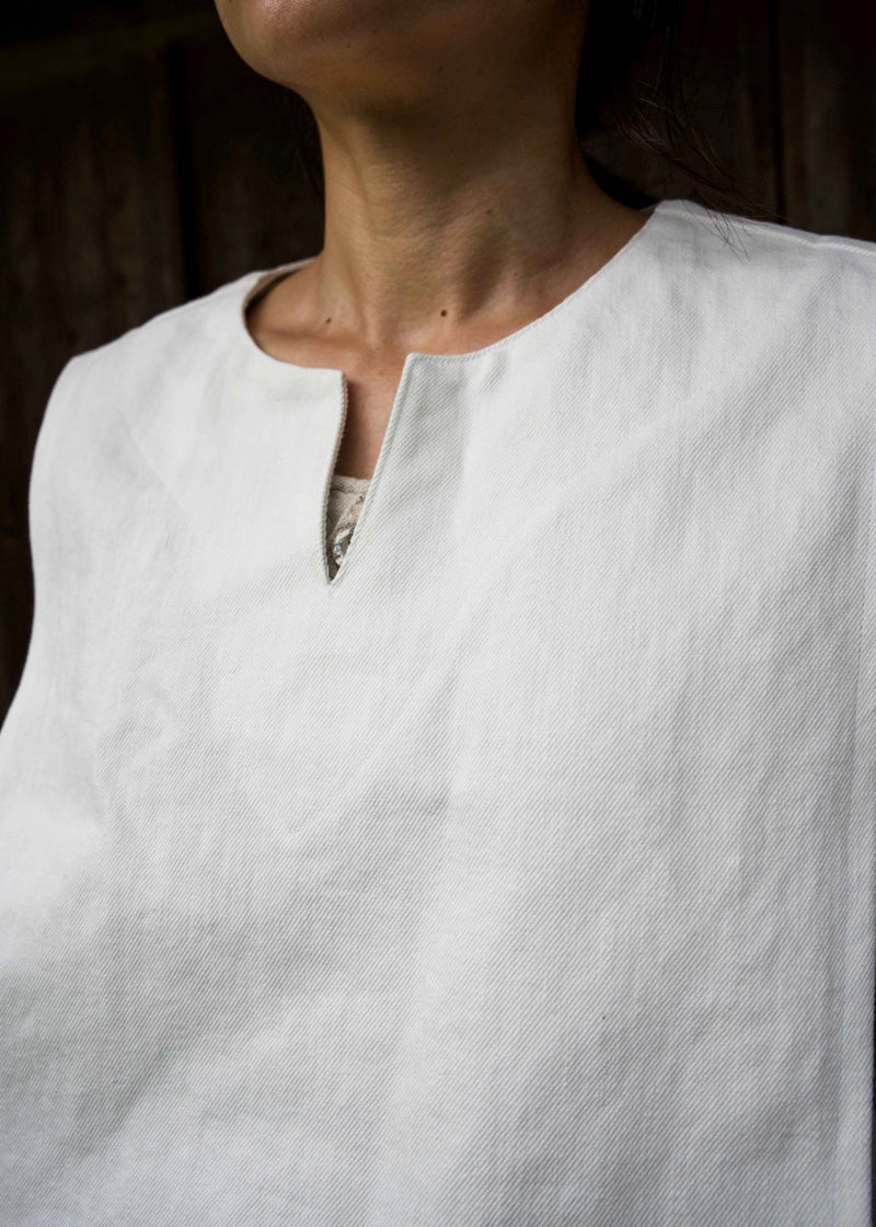 CIRCLE APRON -WHITE-