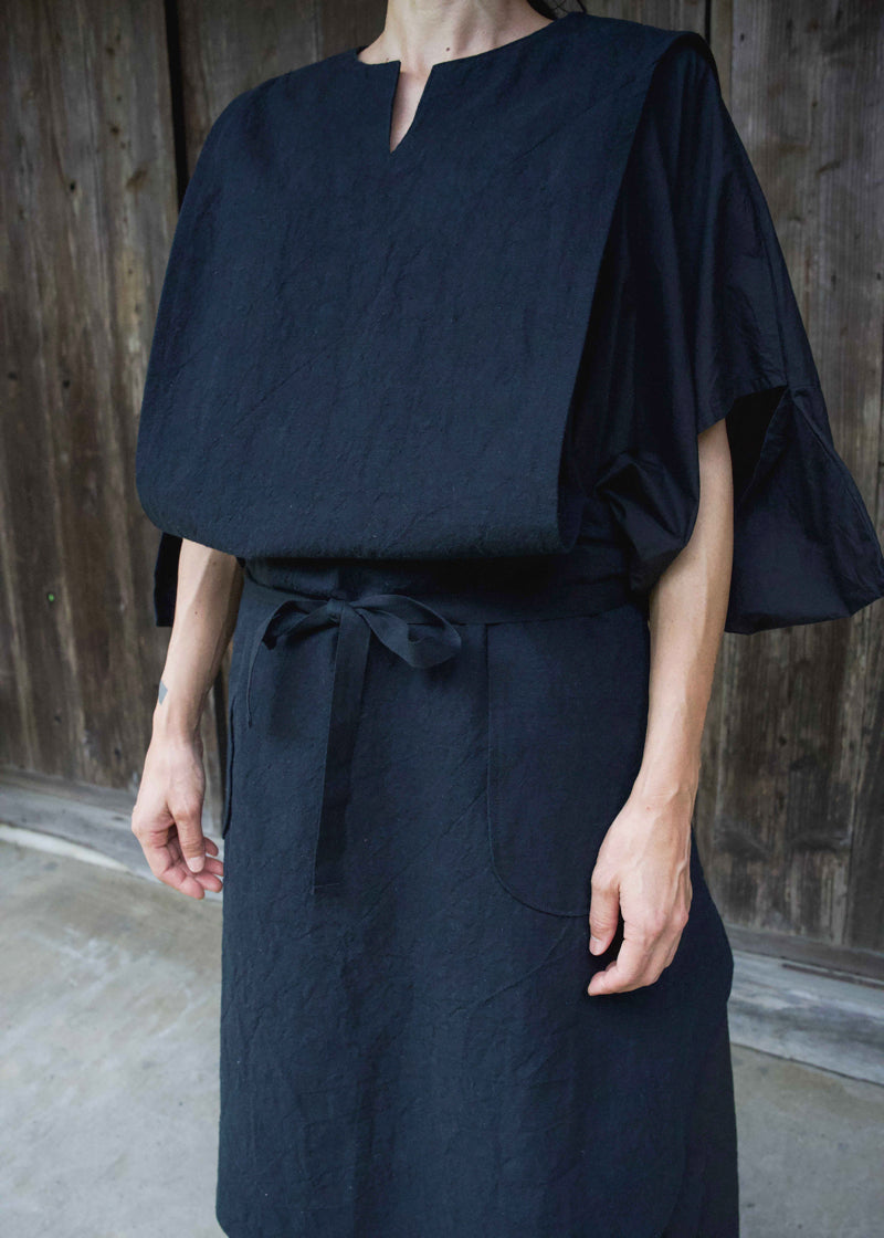 CIRCLE APRON -BLACK-